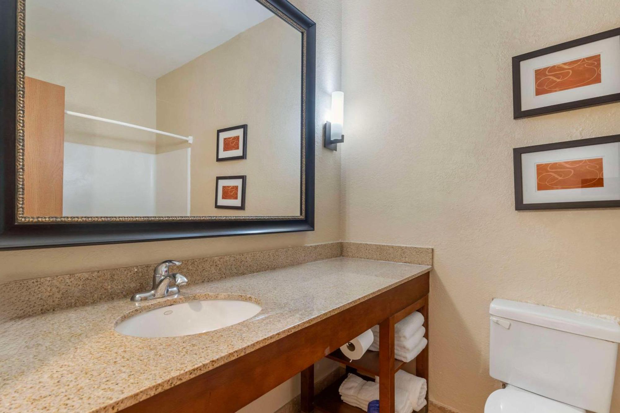 Comfort Suites Mckinney-Allen Екстер'єр фото